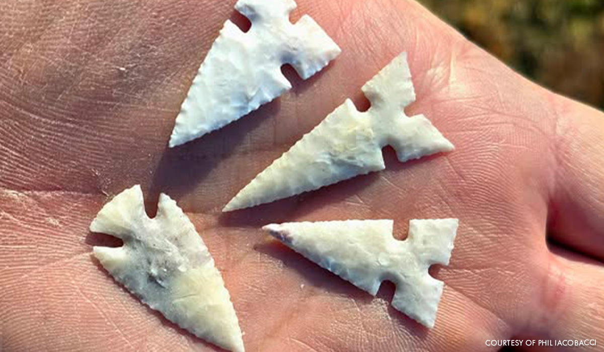 spring-arrow-heads Flintknapping enthusasts craft contemporary points using ancient techniques.